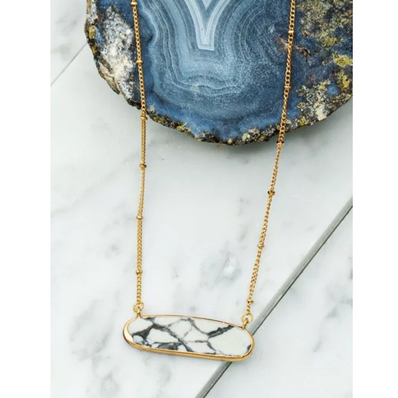 Jewelry - Gray Gold Natural Oval Stone Slab Boho Necklace